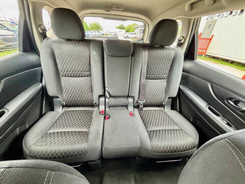 2019 Nissan Rogue S