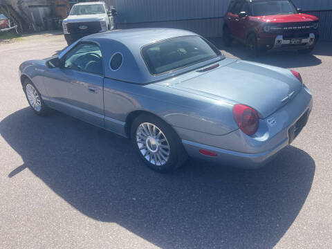 2005 Ford Thunderbird Deluxe