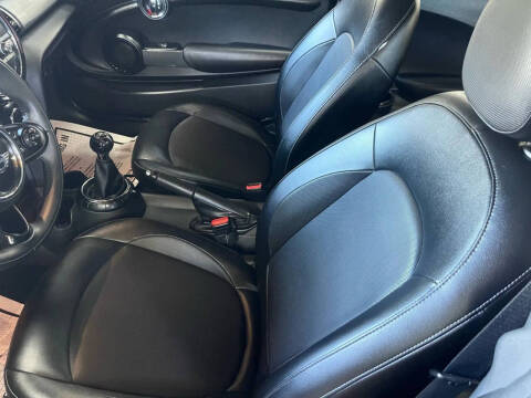 2015 MINI Hardtop 2 Door Cooper