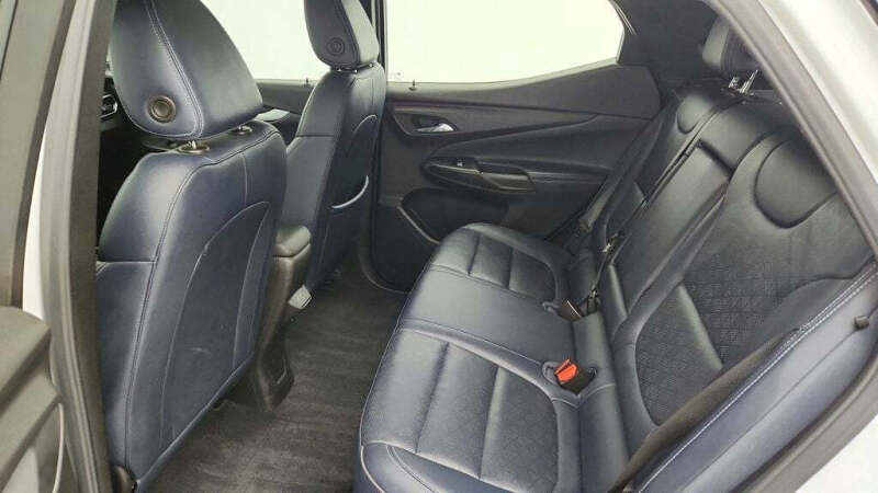 2022 Chevrolet Bolt EUV LT