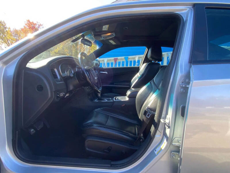 2020 Dodge Charger SXT