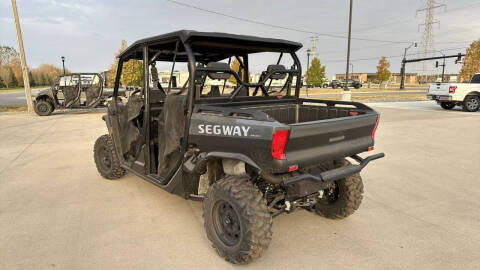 2024 Segway UT10 CREW