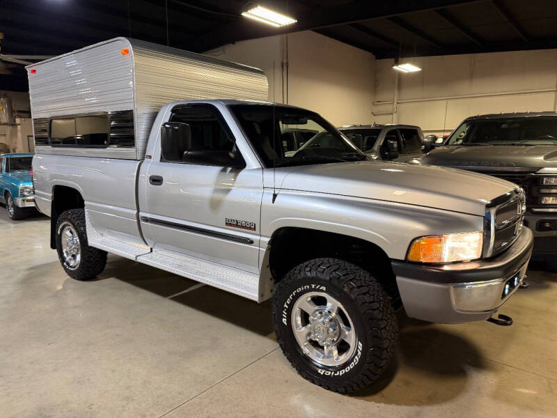 2001 Dodge Ram Pickup SLT's photo