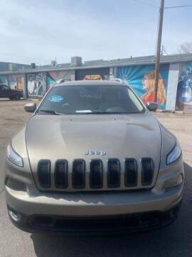 2017 Jeep Cherokee for sale at GO GREEN MOTORS in Lakewood CO