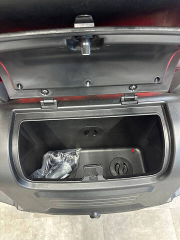 2025 Denago Rover XL