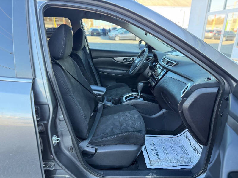 2015 Nissan Rogue SV