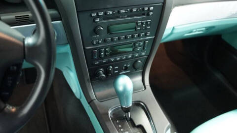 2002 Ford Thunderbird Deluxe