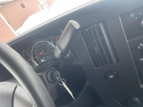 2017 Chevrolet Express 2500