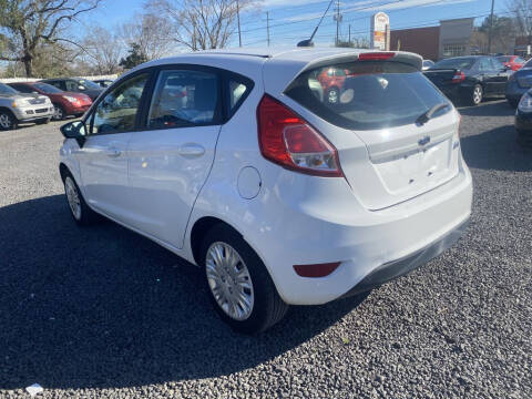 2017 Ford Fiesta S