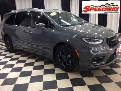 2021 Chrysler Pacifica Hybrid for sale at SPEEDWAY AUTO MALL INC in Machesney Park IL
