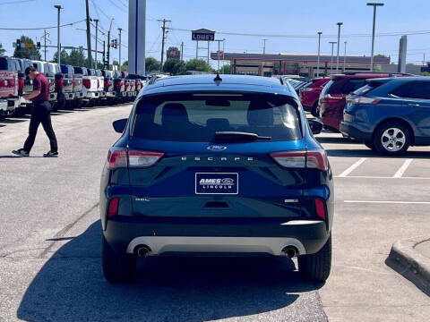 2020 Ford Escape SEL