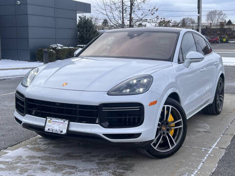 2020 Porsche Cayenne for sale at Bavarian Auto Gallery in Bayonne NJ