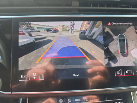 2021 Audi Q8 quattro Premium Plus 55 TFSI