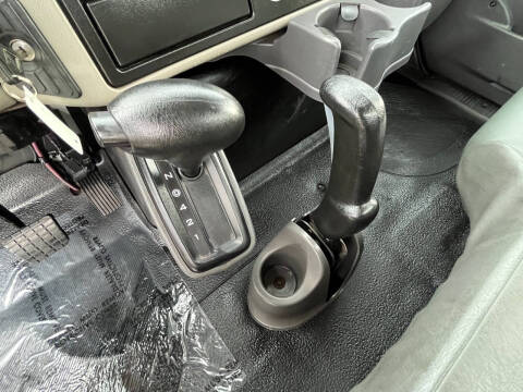 2013 International DuraStar 4300