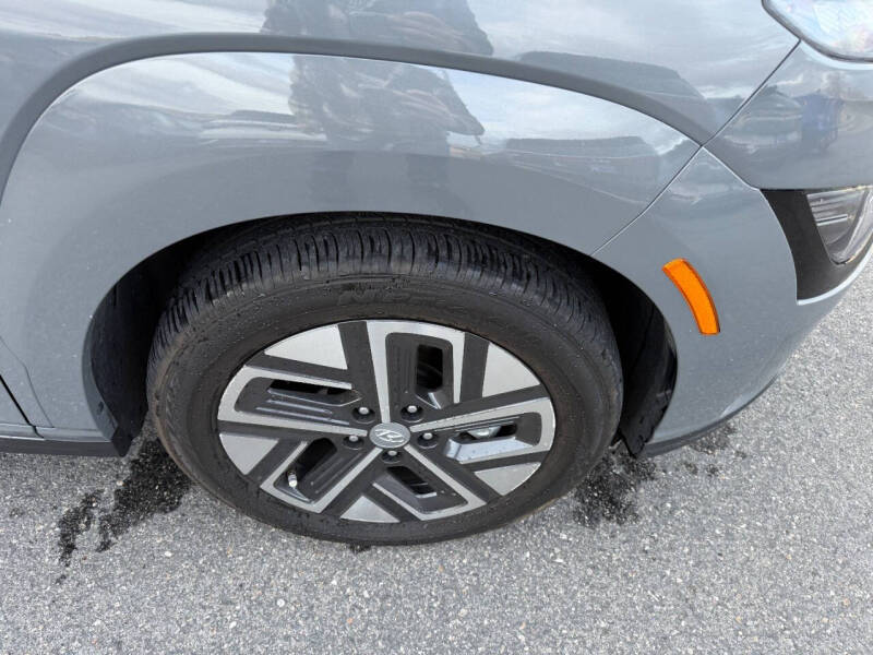 2023 Hyundai Kona Electric SEL