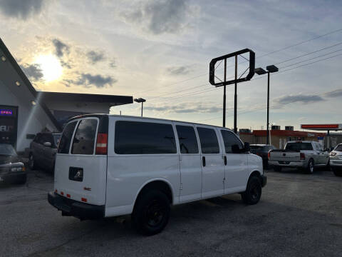 2009 Chevrolet Express LS 3500