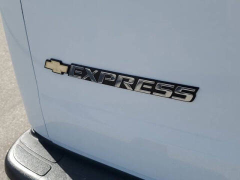 2024 Chevrolet Express 2500
