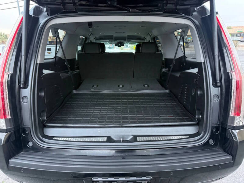 2018 Cadillac Escalade ESV Standard