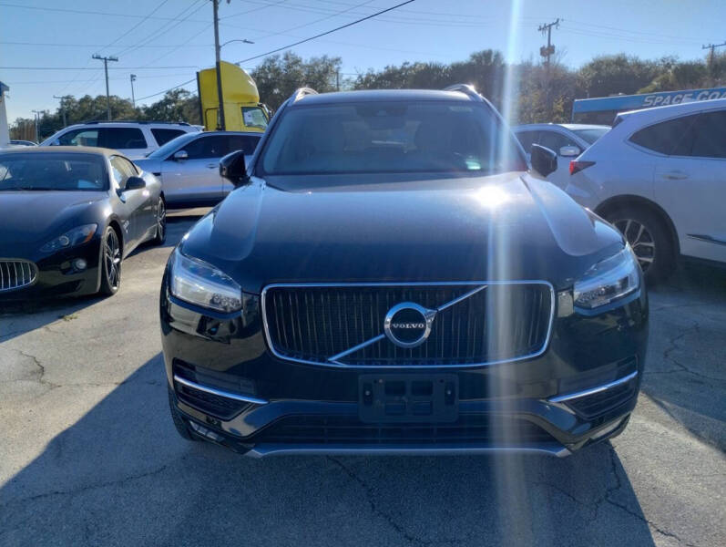 2019 Volvo XC90 T5 Momentum