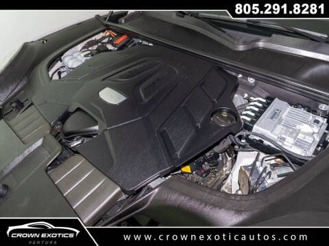 2023 Porsche Cayenne Platinum Edition