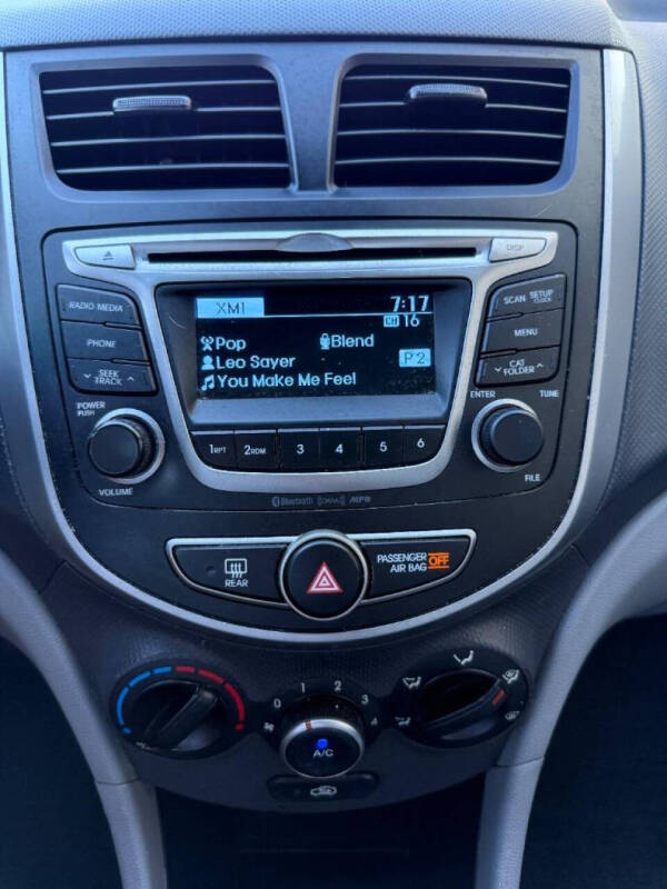 2017 Hyundai Accent Value Edition