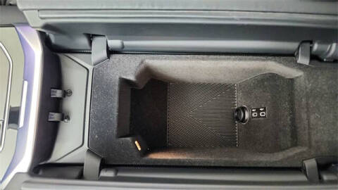 2024 BMW 7 Series 740i