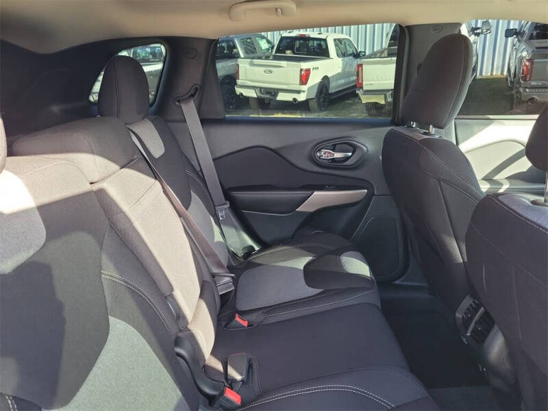 2018 Jeep Cherokee Latitude