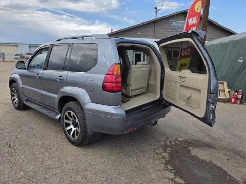 2004 Lexus GX 470