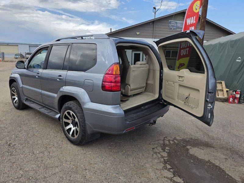 2004 Lexus GX 470