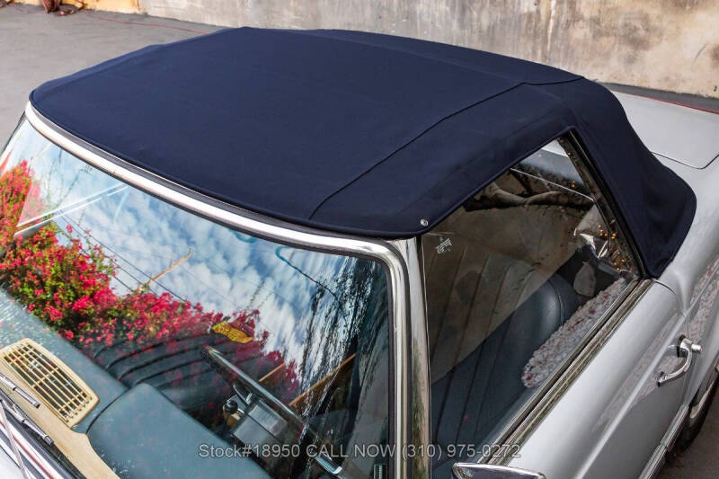 1971 Mercedes-Benz 280-Class