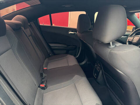 2019 Dodge Charger SXT