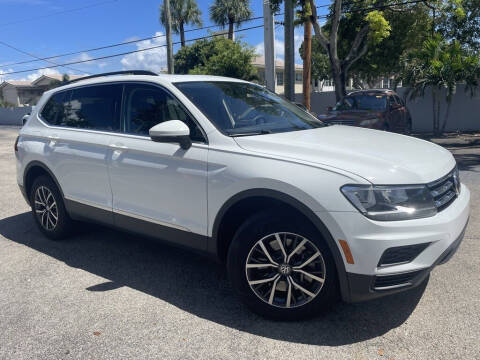 2020 Volkswagen Tiguan for sale at PHIL SMITH AUTOMOTIVE GROUP - Phil Smith Kia in Lighthouse Point FL