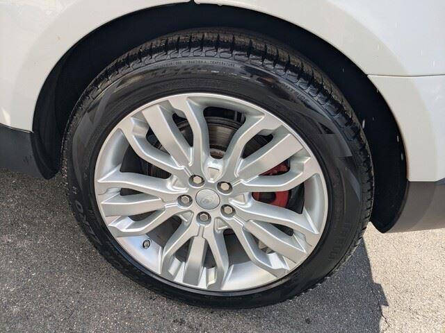 2017 Land Rover Range Rover Sport SE