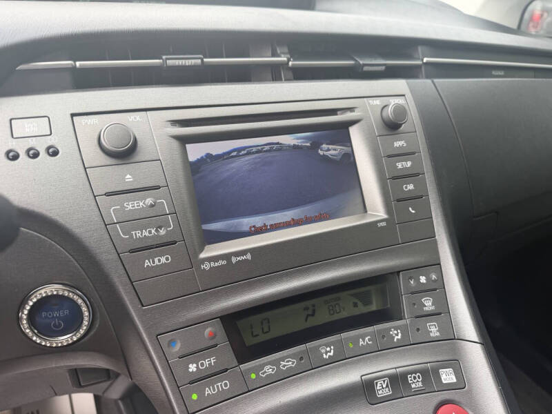 2013 Toyota Prius One