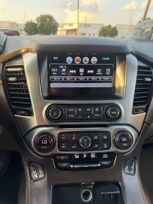 2019 Chevrolet Suburban LT