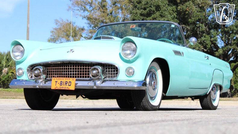 1955 Ford Thunderbird