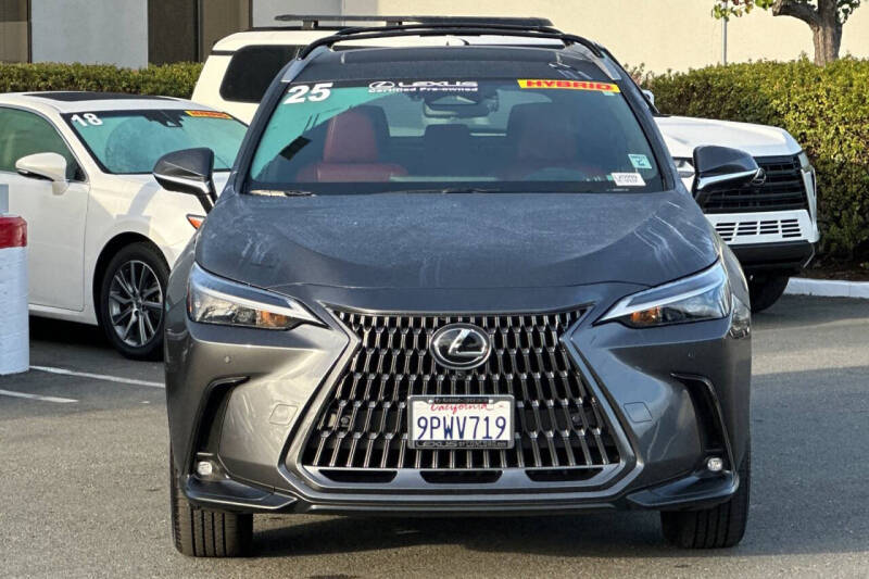 2025 Lexus NX 350h Premium