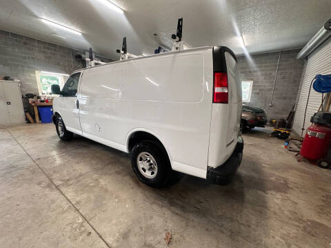 2020 Chevrolet Express 2500