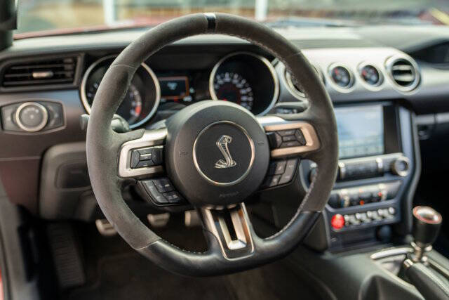 2018 Ford Mustang 18