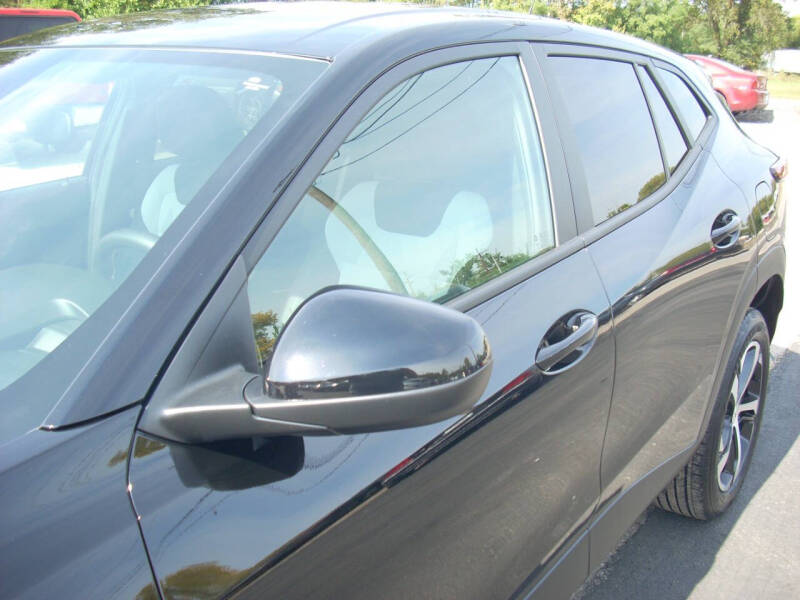 2025 Chevrolet Trax RS