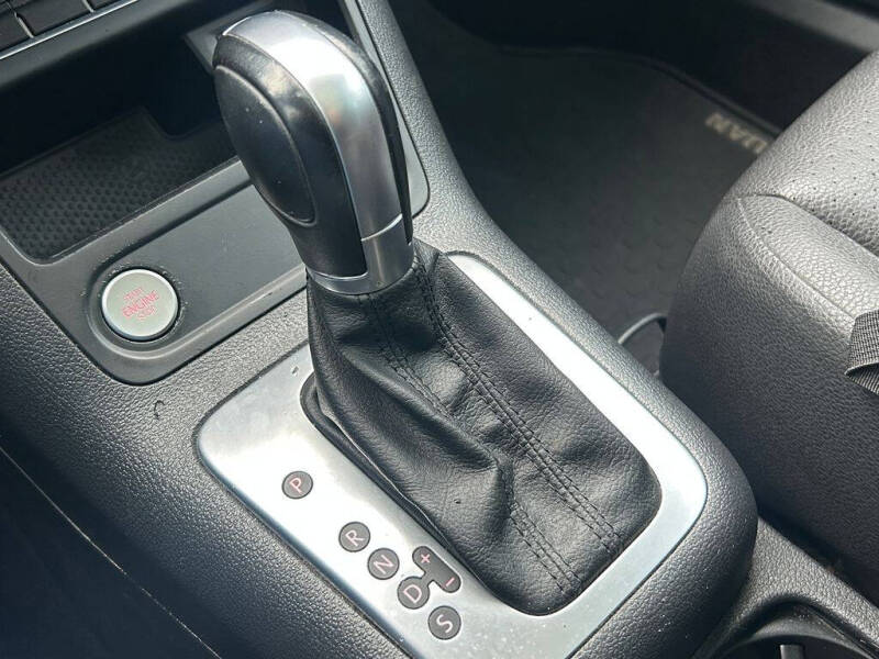 2017 Volkswagen Tiguan 2.0T Wolfsburg Edition