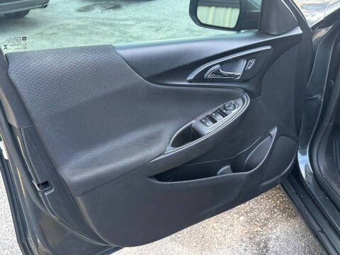 2017 Chevrolet Malibu LT