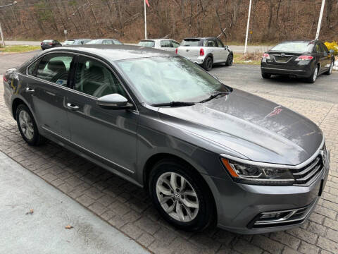 2016 Volkswagen Passat 1.8T S