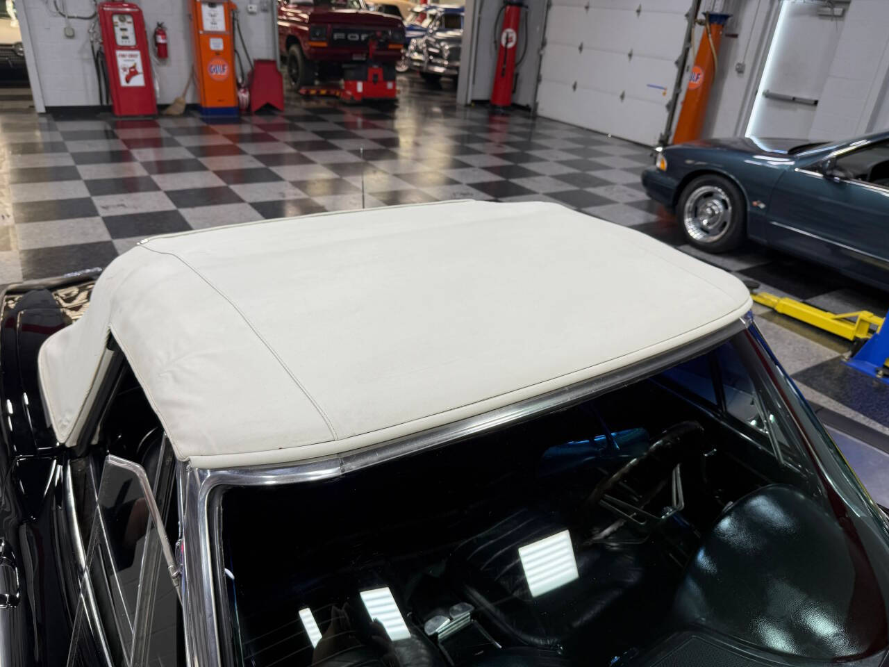 1966 Chevrolet Corvette 144