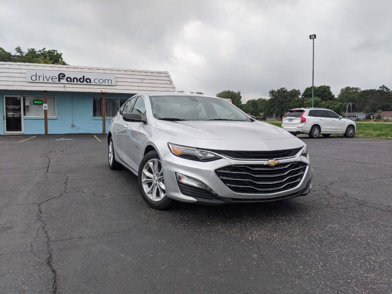 Car Dealer in Dekalb, IL
