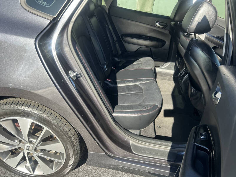 2017 Kia Optima SX Turbo