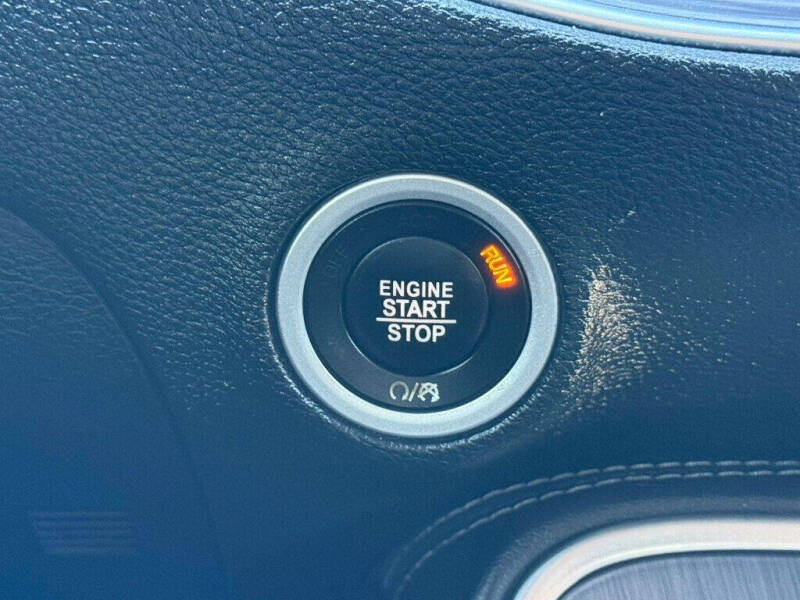 2017 Dodge Challenger