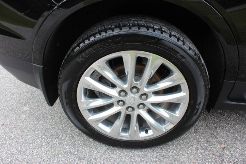 2017 Cadillac XT5 Platinum