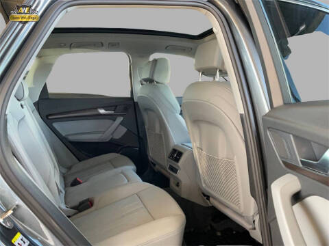 2024 Audi Q5 e quattro S line Premium 55 TFSI