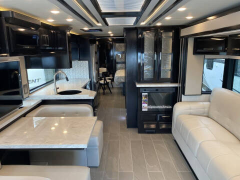 2022 Newmar New Aire 3543